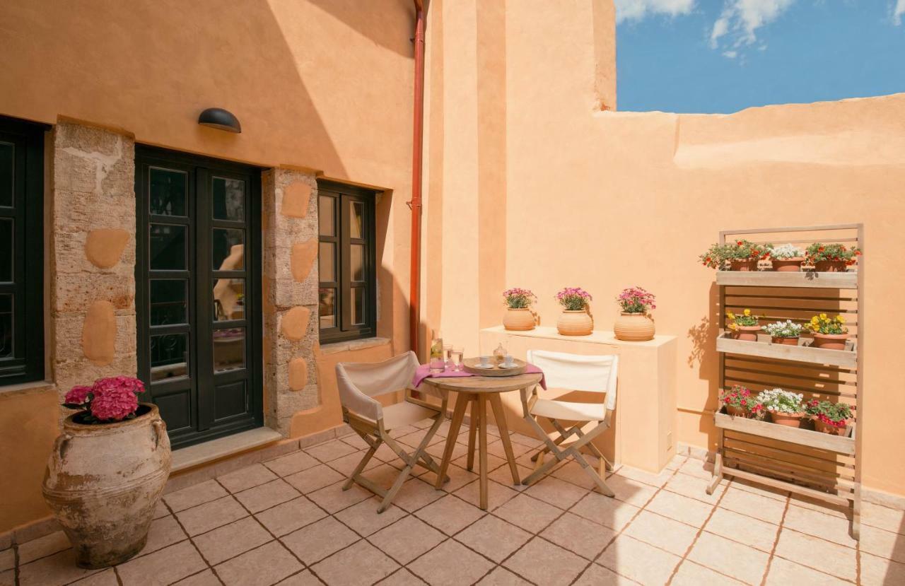 J&G Suites Chania  Exterior photo